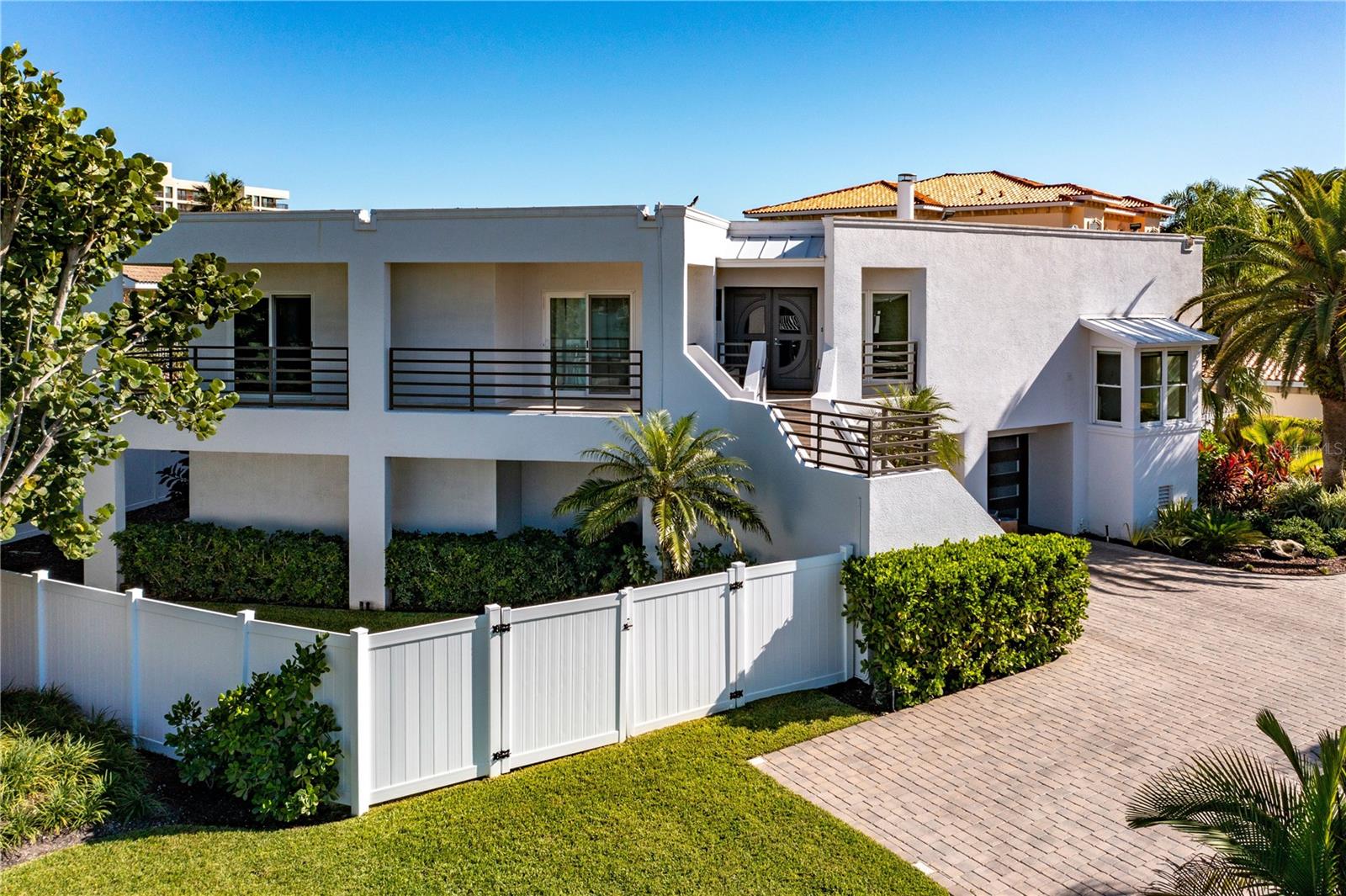 101 HARRISON AVE, BELLEAIR BEACH, FL — photo 77