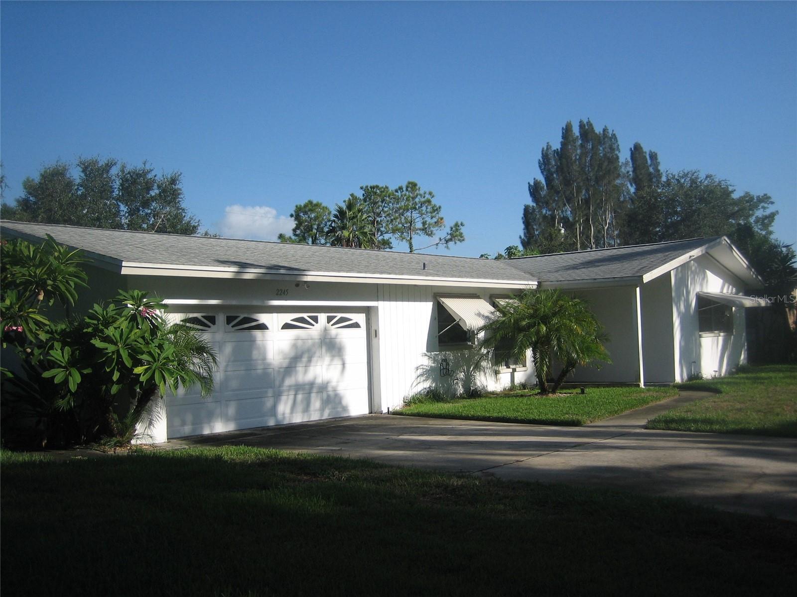 2245 CEDAR DR, DUNEDIN, FL — photo 4