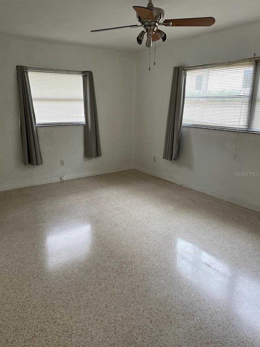 2245 CEDAR DR, DUNEDIN, FL — photo 12
