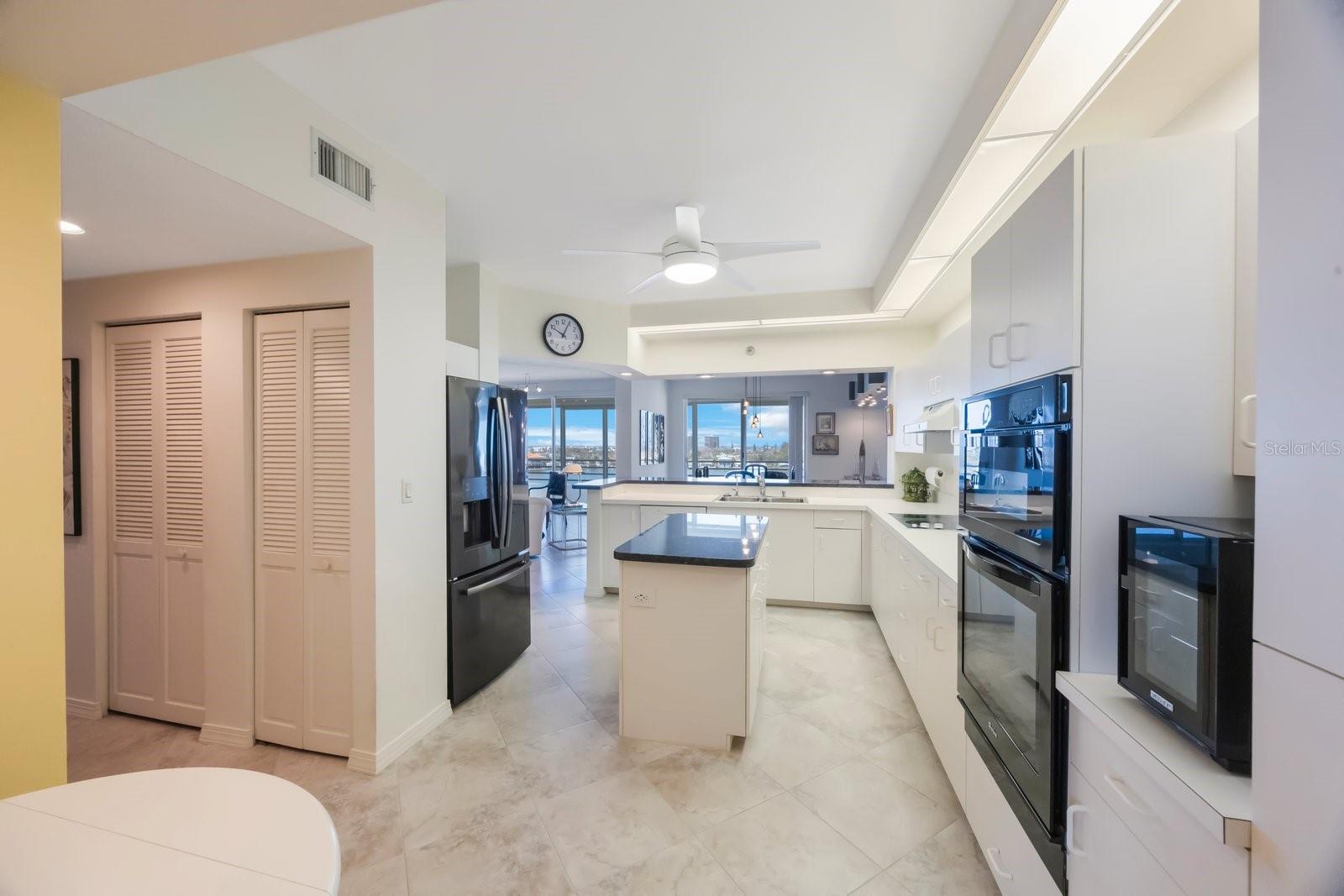 7872 SAILBOAT KEY BLVD S #PH602, SOUTH PASADENA, FL — photo 16