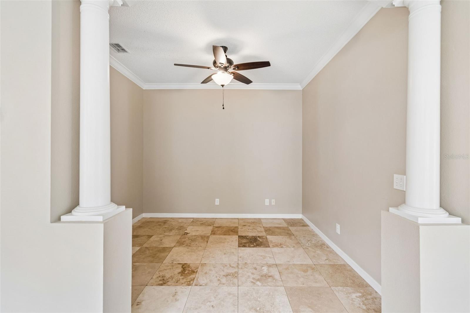 9828 BRIDGETON DR, TAMPA, FL — photo 13