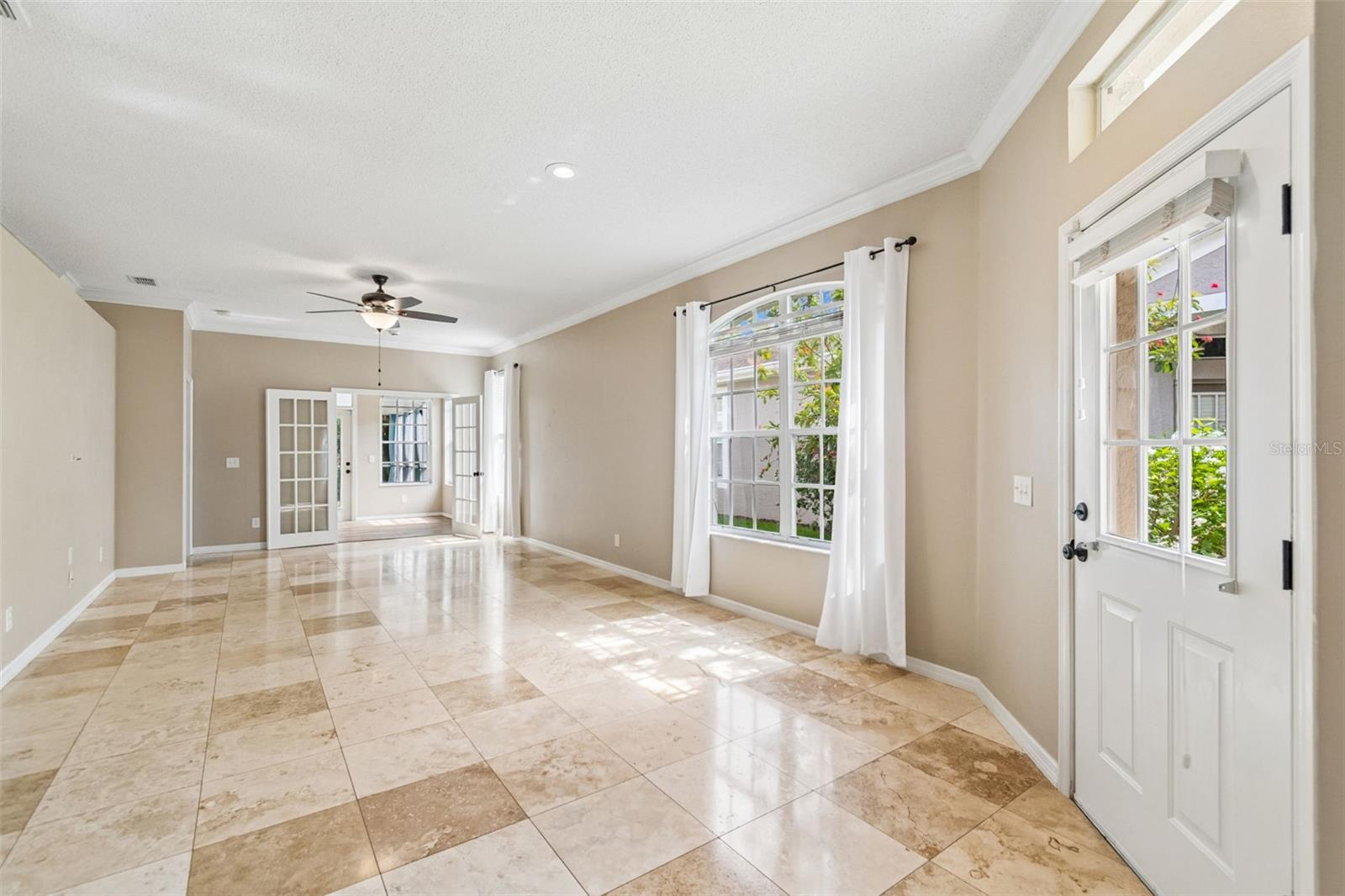 9828 BRIDGETON DR, TAMPA, FL — photo 16