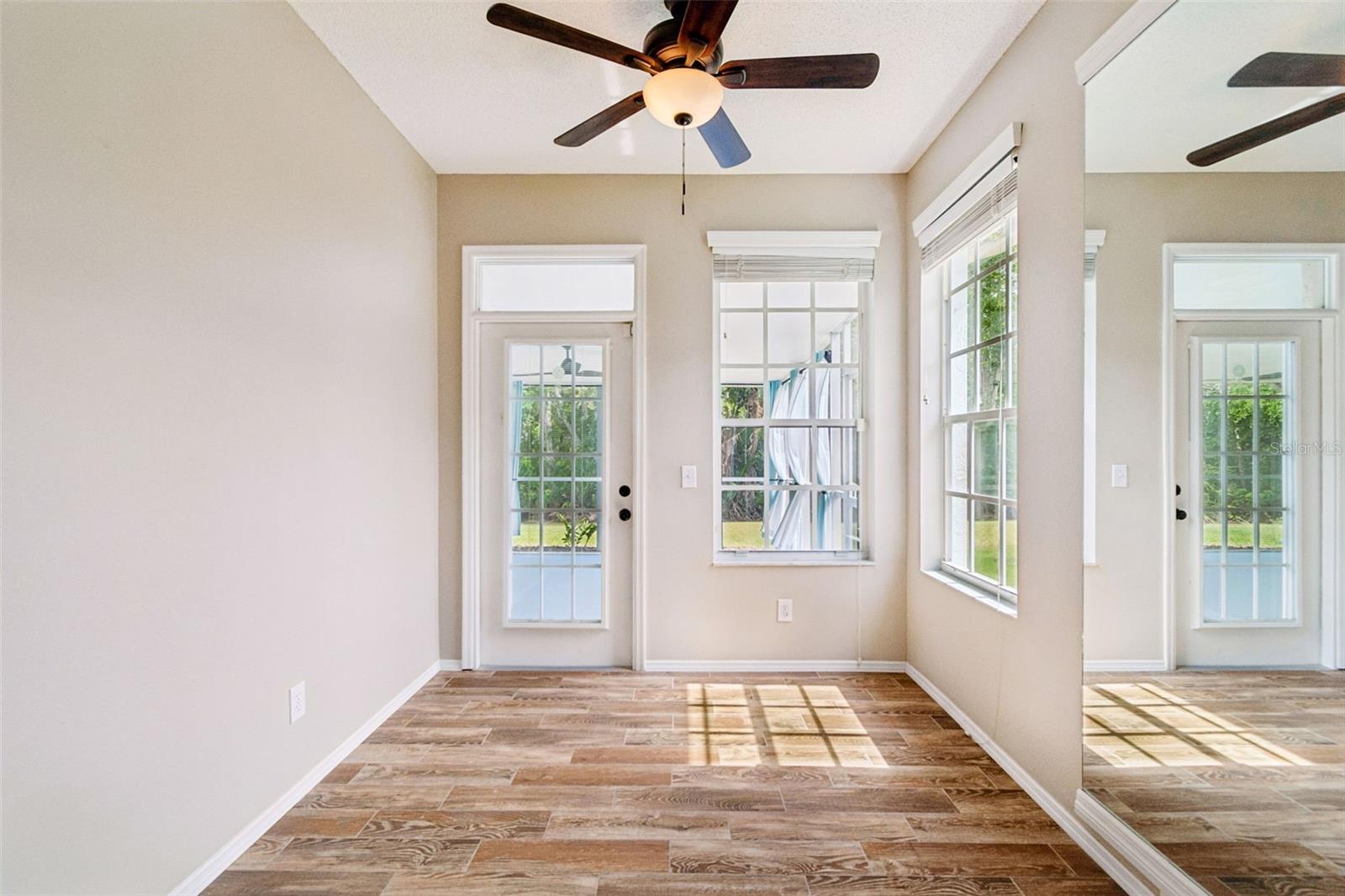 9828 BRIDGETON DR, TAMPA, FL — photo 29