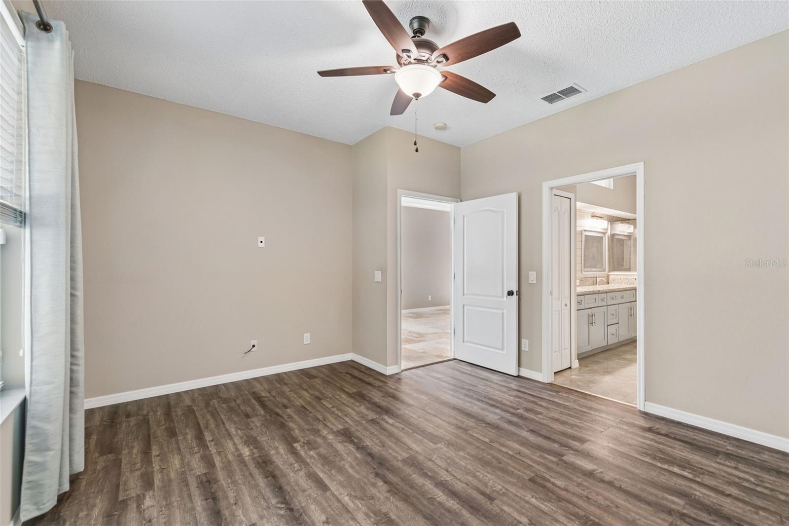 9828 BRIDGETON DR, TAMPA, FL — photo 34