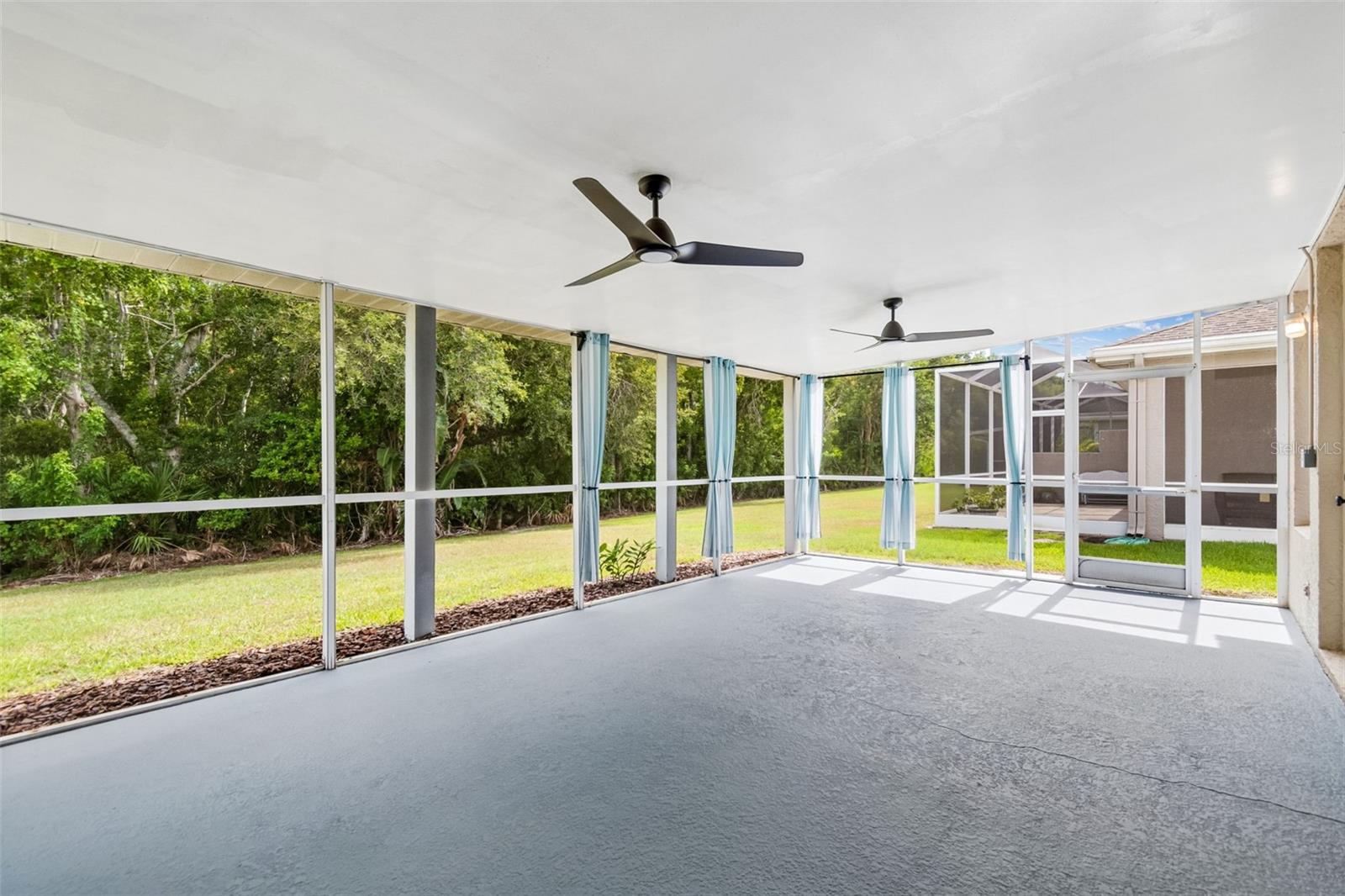 9828 BRIDGETON DR, TAMPA, FL — photo 46
