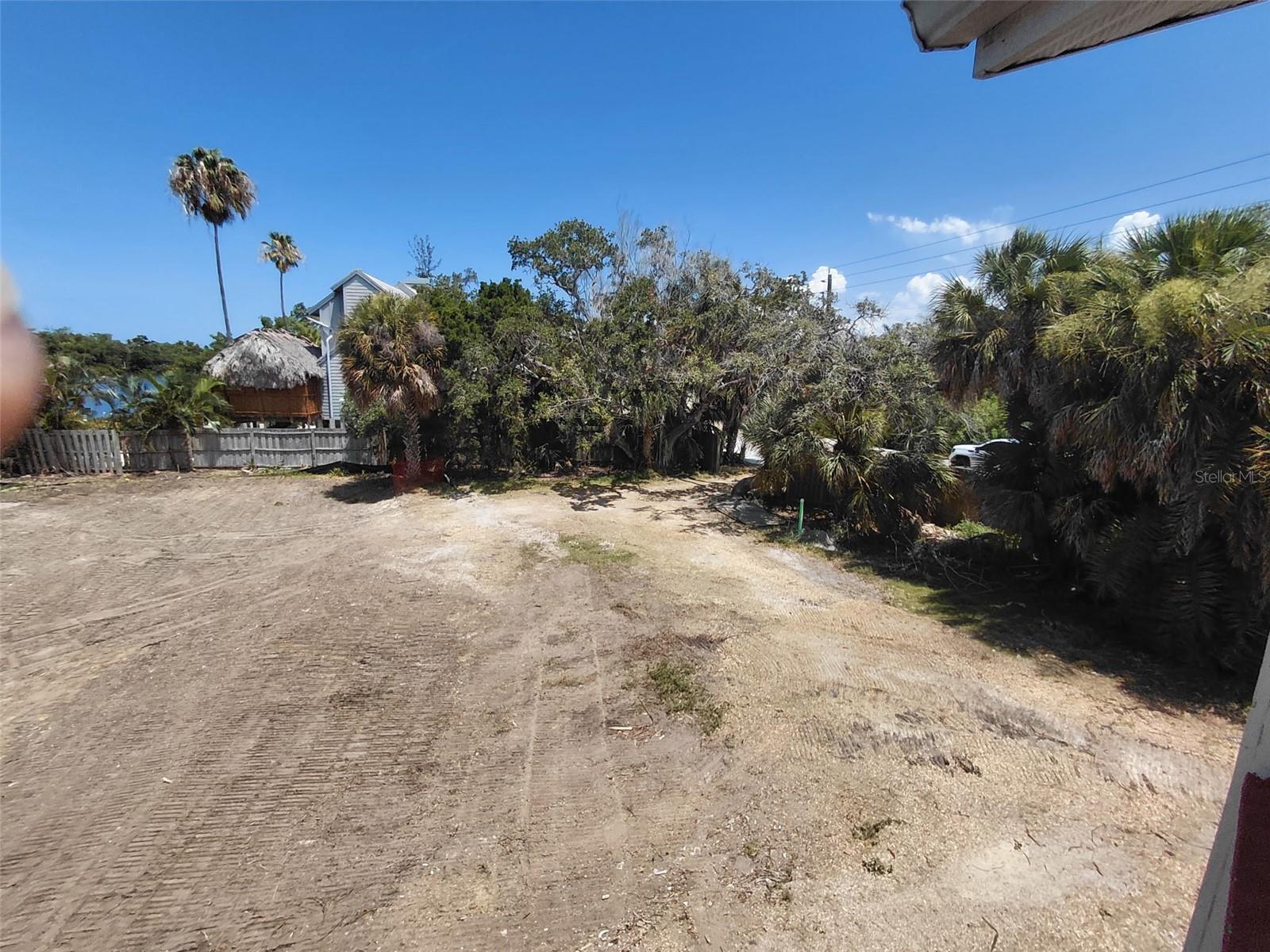 7820 MIDNIGHT PASS, SARASOTA, FL — photo 25