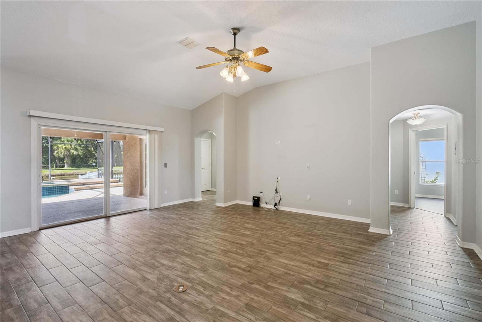 5703 AUTUMN CHASE CIR, SANFORD, FL — photo 11