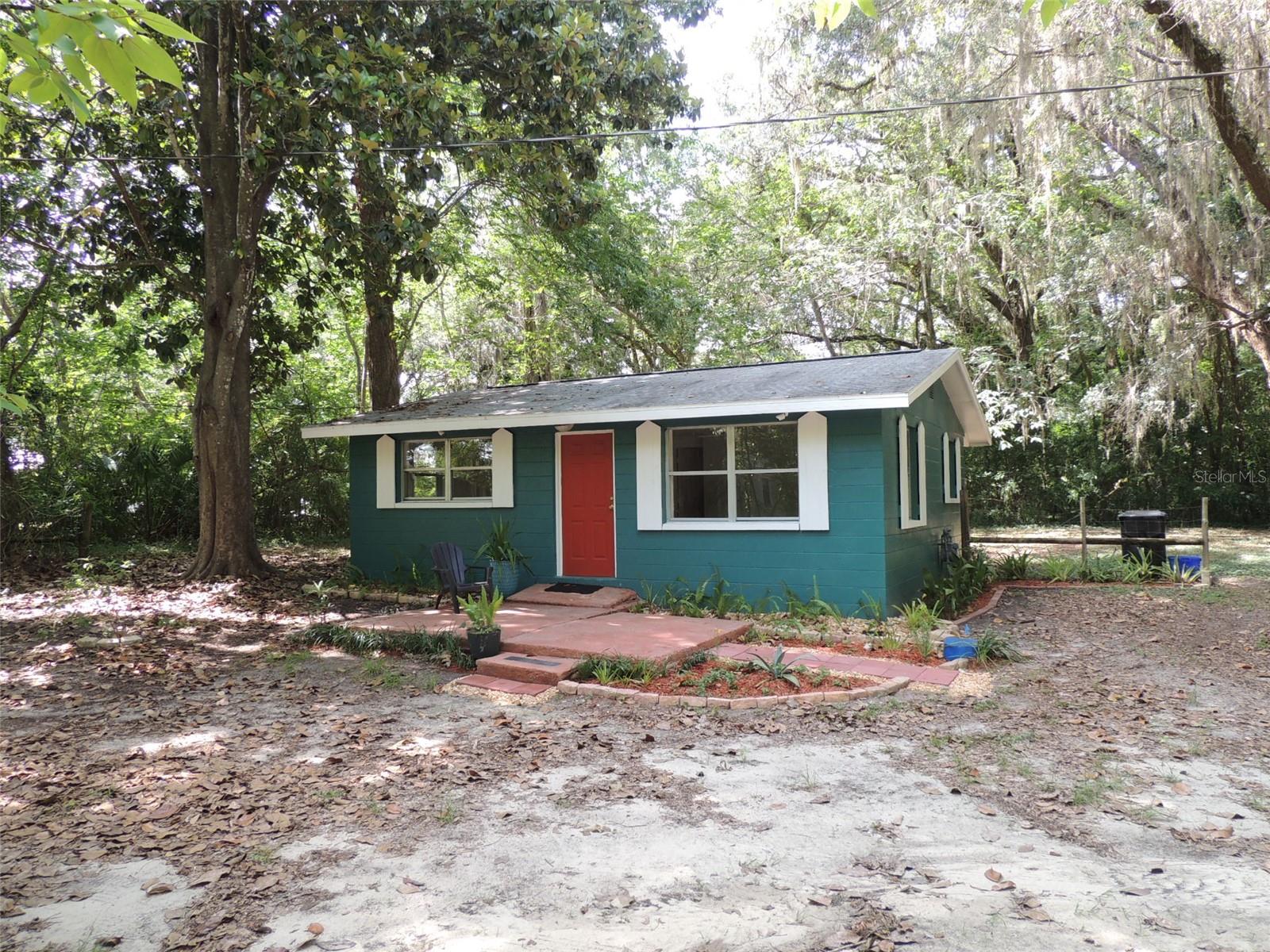 1146 NE 2ND PL, WILLISTON, FL