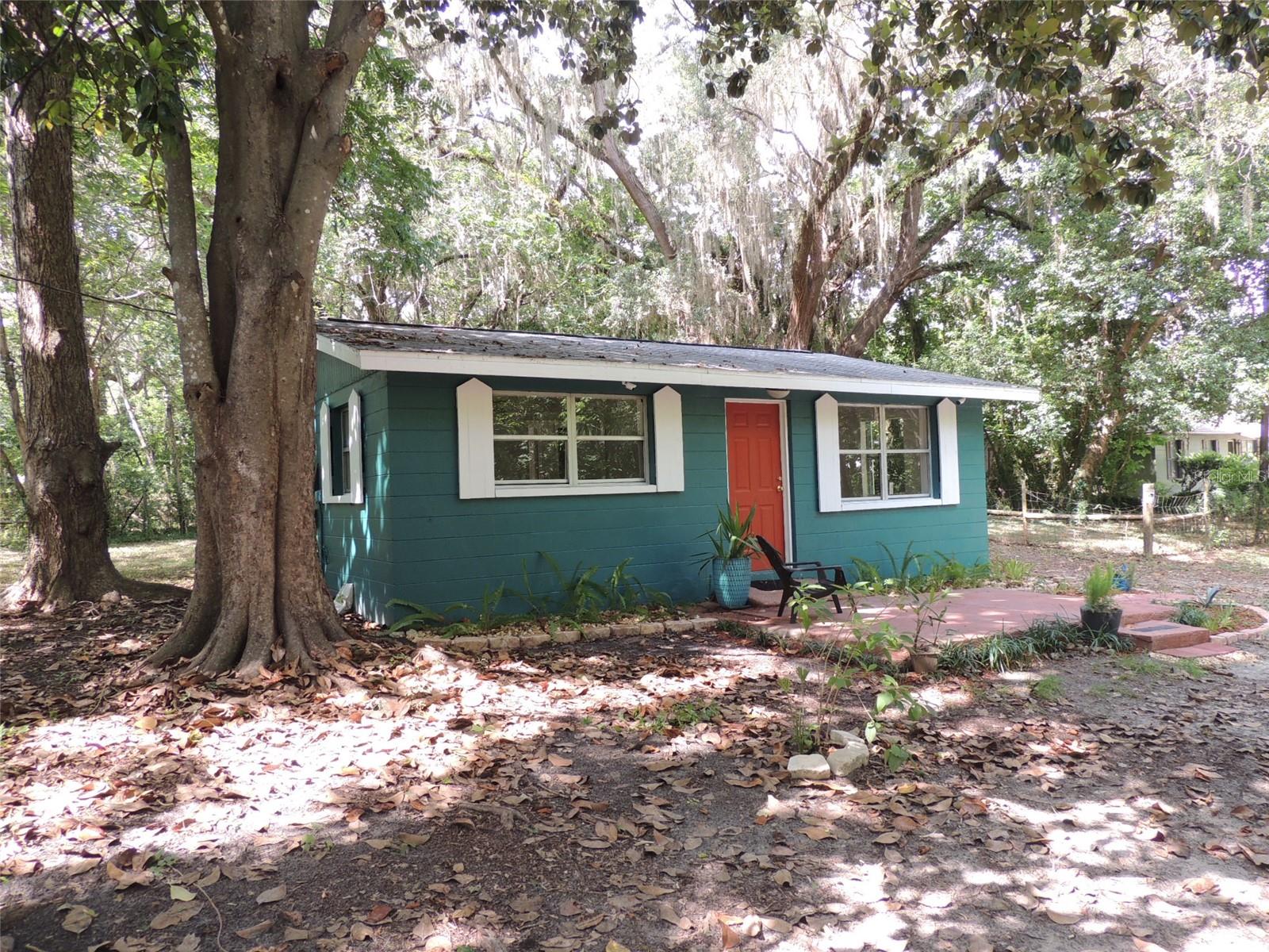 1146 NE 2ND PL, WILLISTON, FL — photo 2