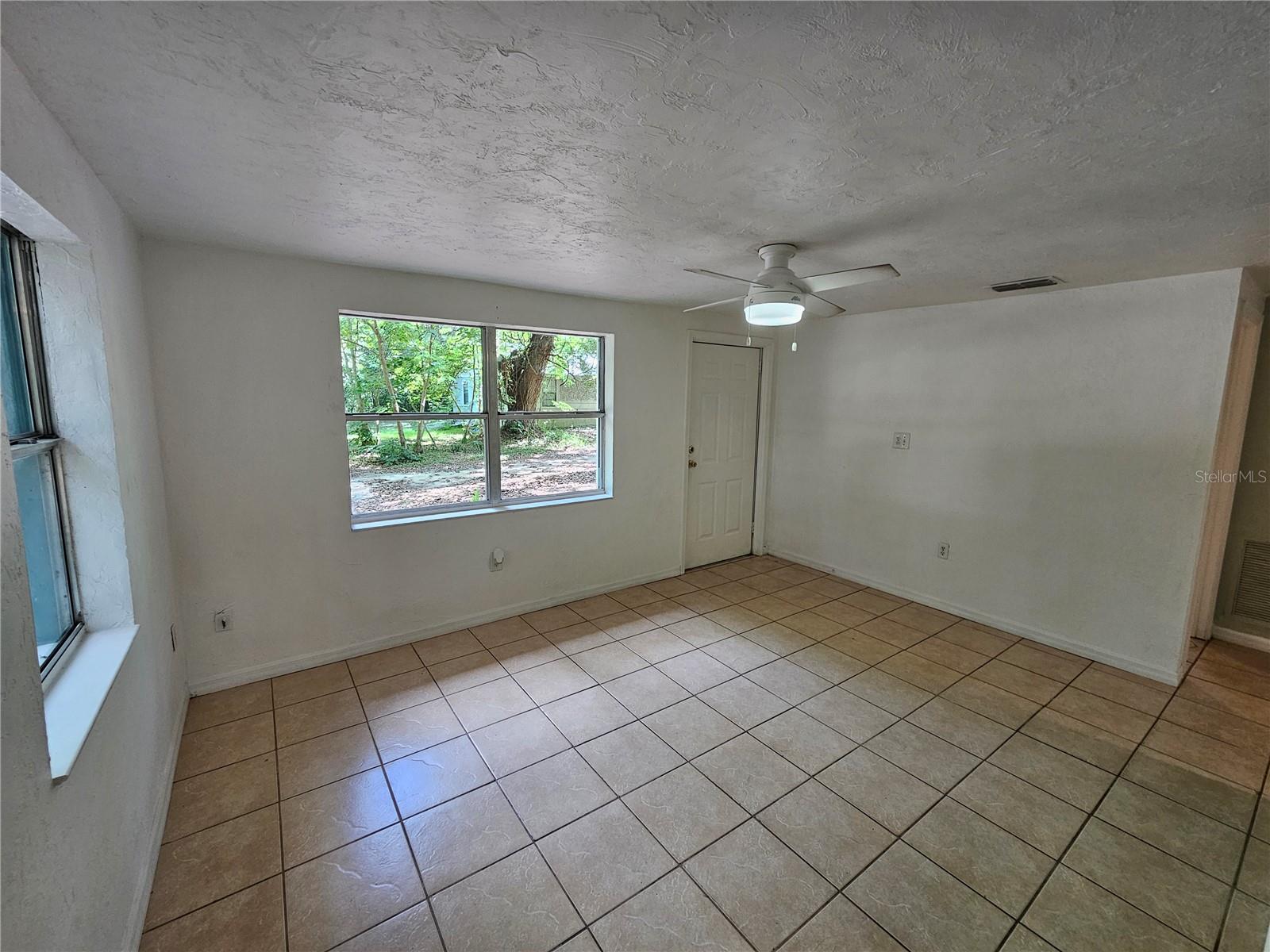 1146 NE 2ND PL, WILLISTON, FL — photo 8