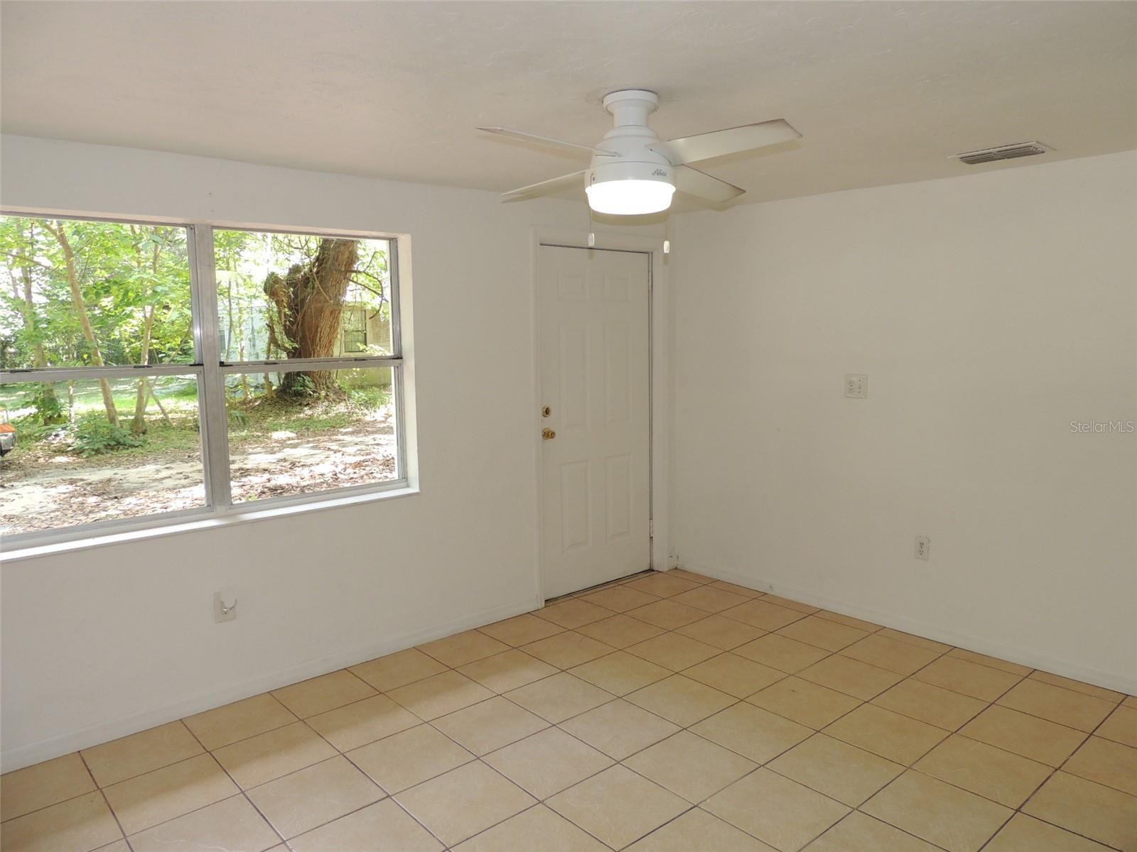 1146 NE 2ND PL, WILLISTON, FL — photo 11