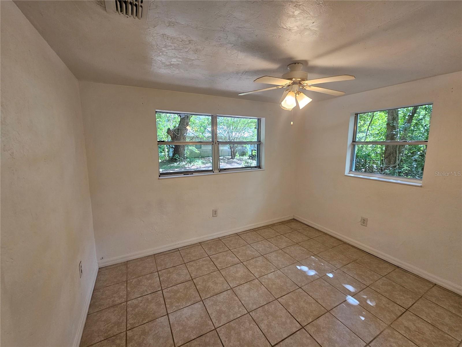 1146 NE 2ND PL, WILLISTON, FL — photo 17