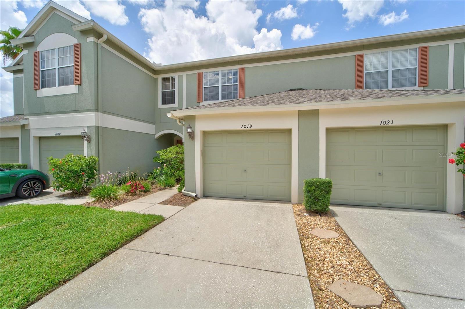 1019 VISTA CAY CT, BRANDON, FL