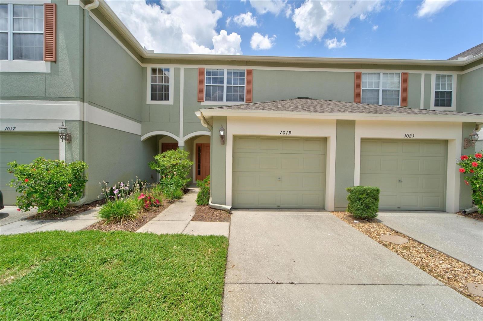 1019 VISTA CAY CT, BRANDON, FL — photo 2