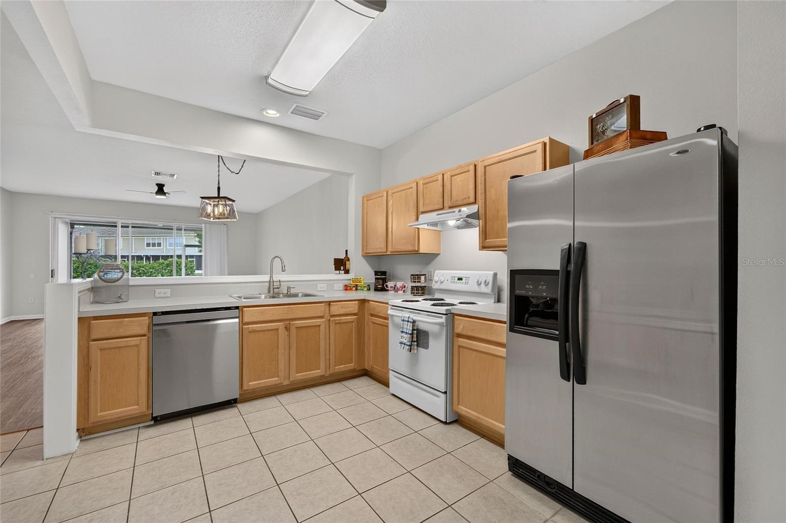 1019 VISTA CAY CT, BRANDON, FL — photo 26