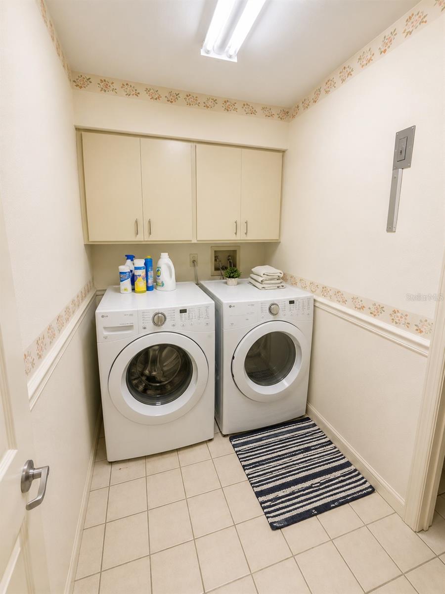 4068 WILSHIRE CIR E #145, SARASOTA, FL — photo 8