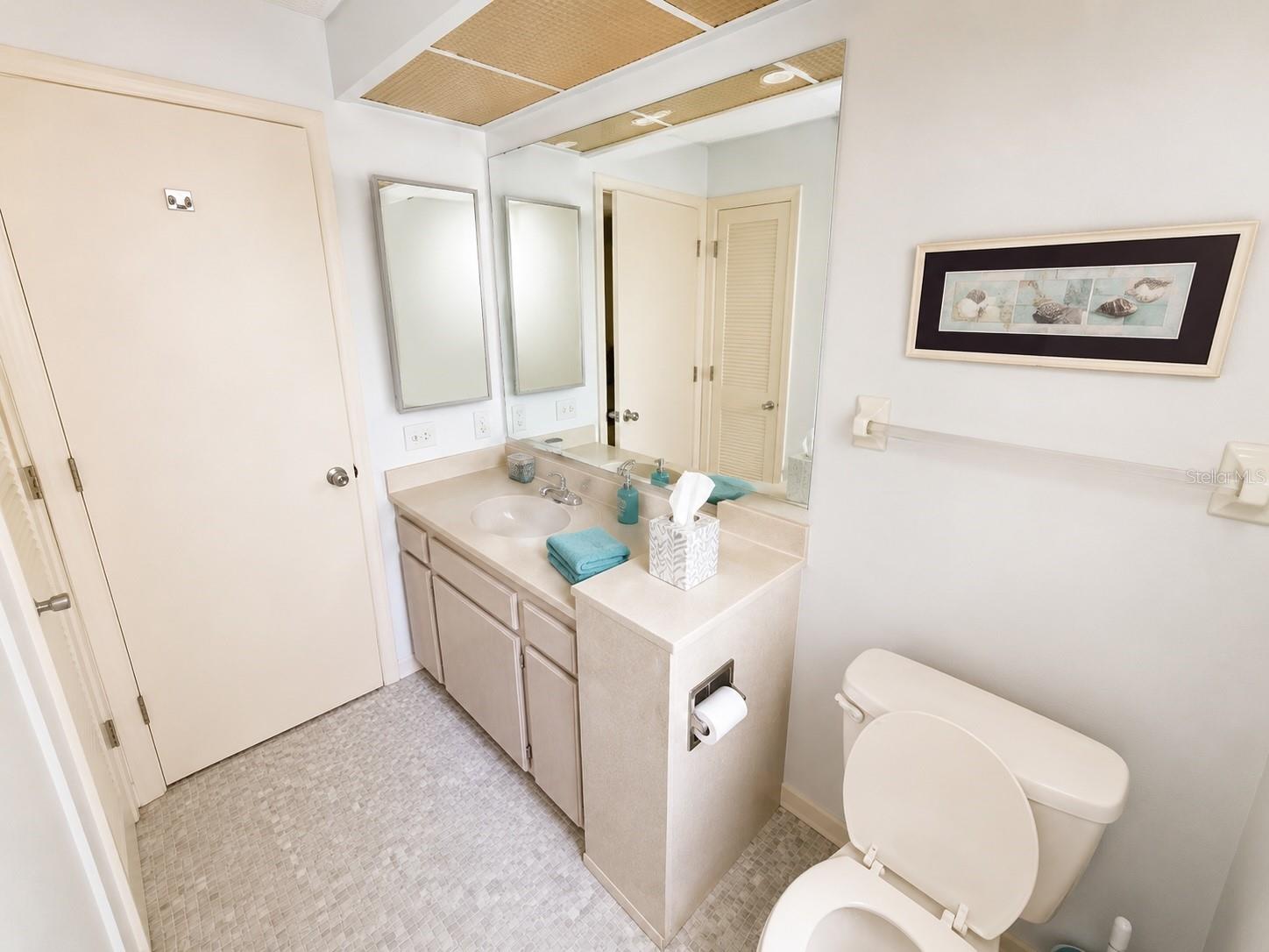 4068 WILSHIRE CIR E #145, SARASOTA, FL — photo 16