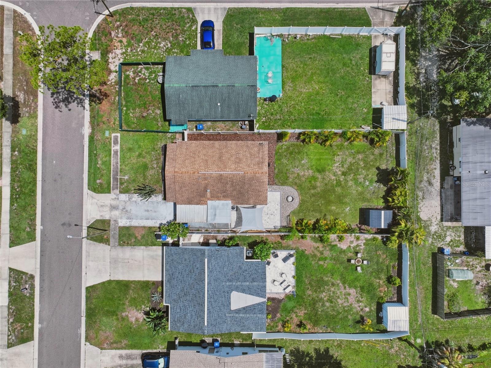 6810 LIVINGSTON AVE N, ST PETERSBURG, FL — photo 29
