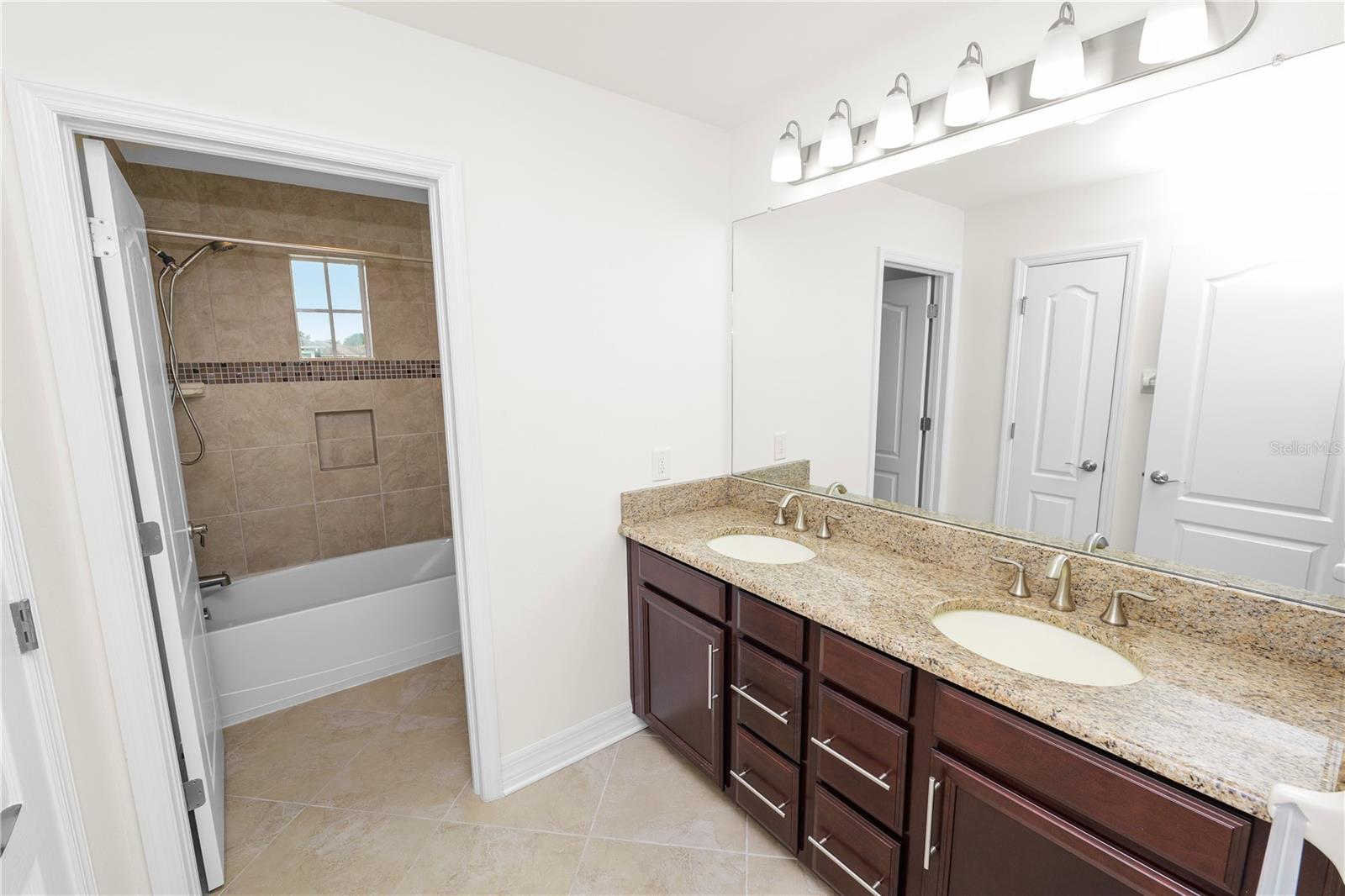 4446 WILDSTAR CIR, WESLEY CHAPEL, FL — photo 30