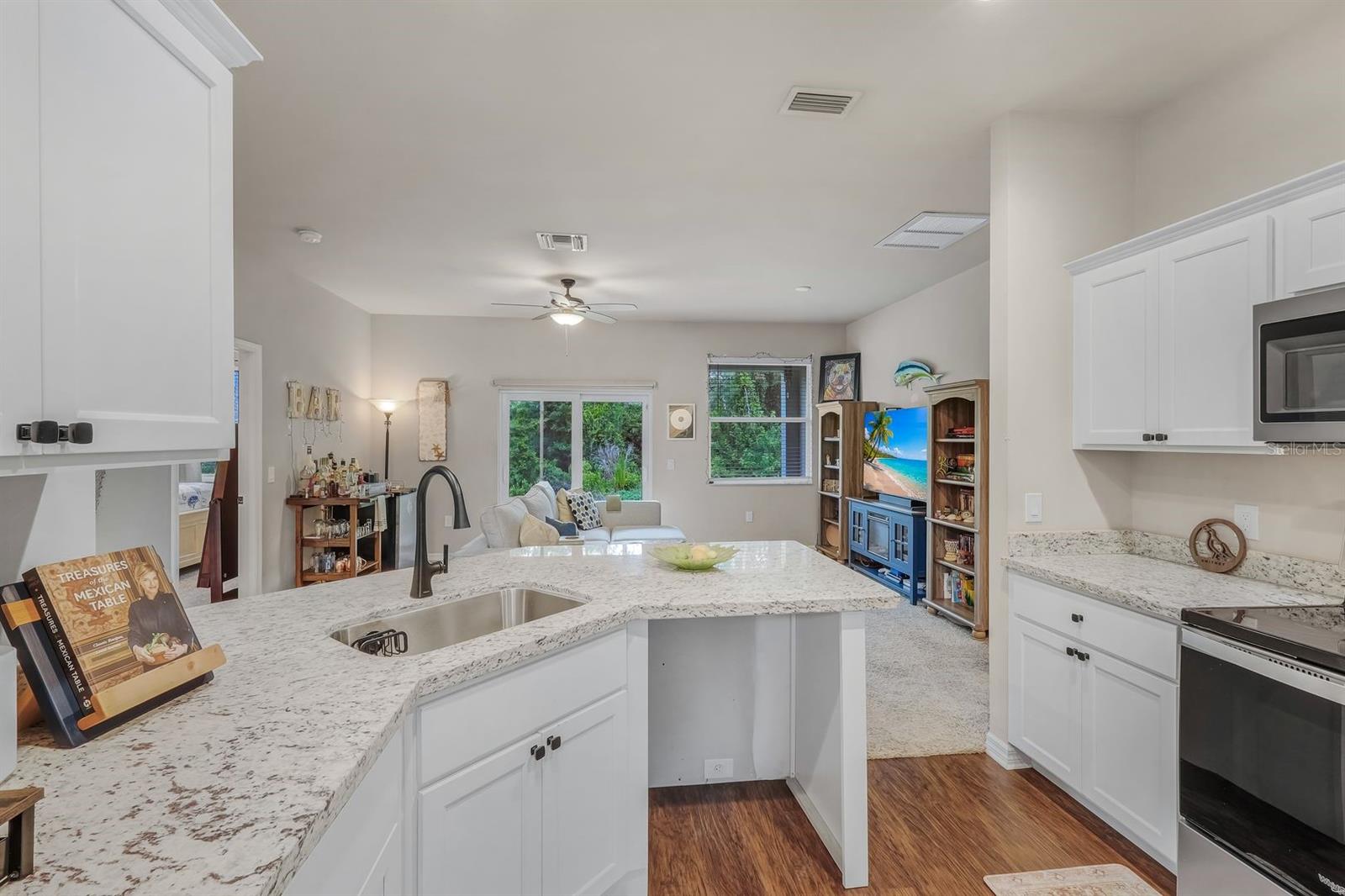 670 NIMITZ BLVD, LEHIGH ACRES, FL — photo 15