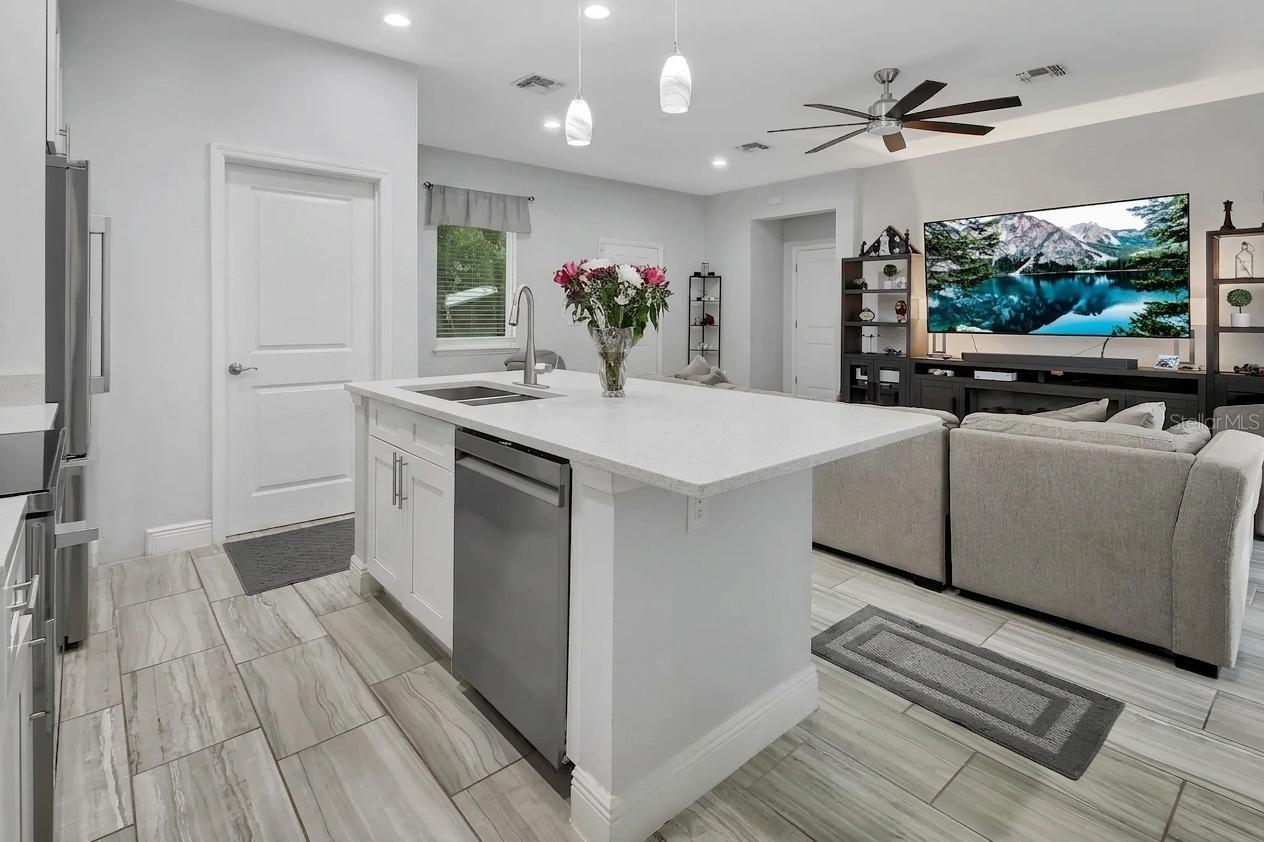 1580 13TH ST, ORANGE CITY, FL — photo 7