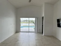 1144 CLEAR CREEK CIR — photo 3