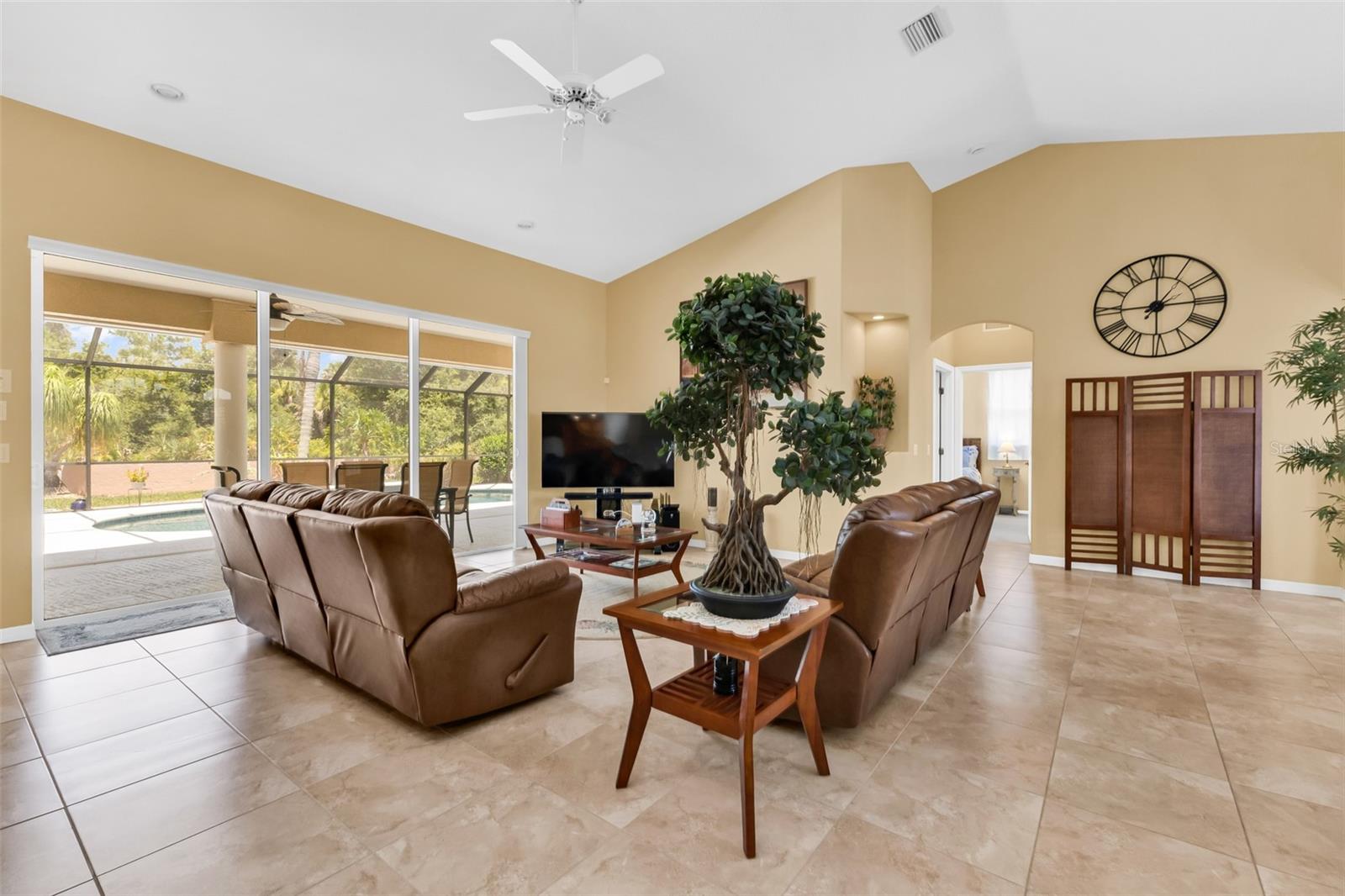2430 PEBBLE CREEK PL, PORT CHARLOTTE, FL — photo 13