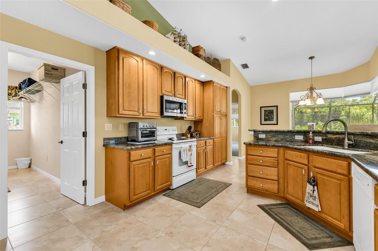 2430 PEBBLE CREEK PL, PORT CHARLOTTE, FL — photo 16