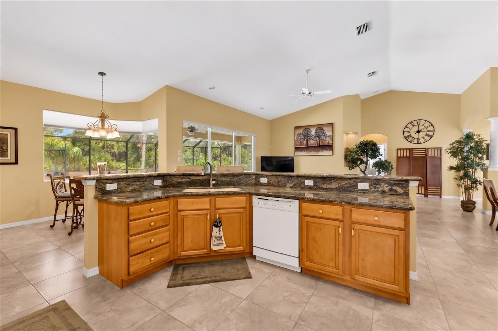 2430 PEBBLE CREEK PL, PORT CHARLOTTE, FL — photo 22