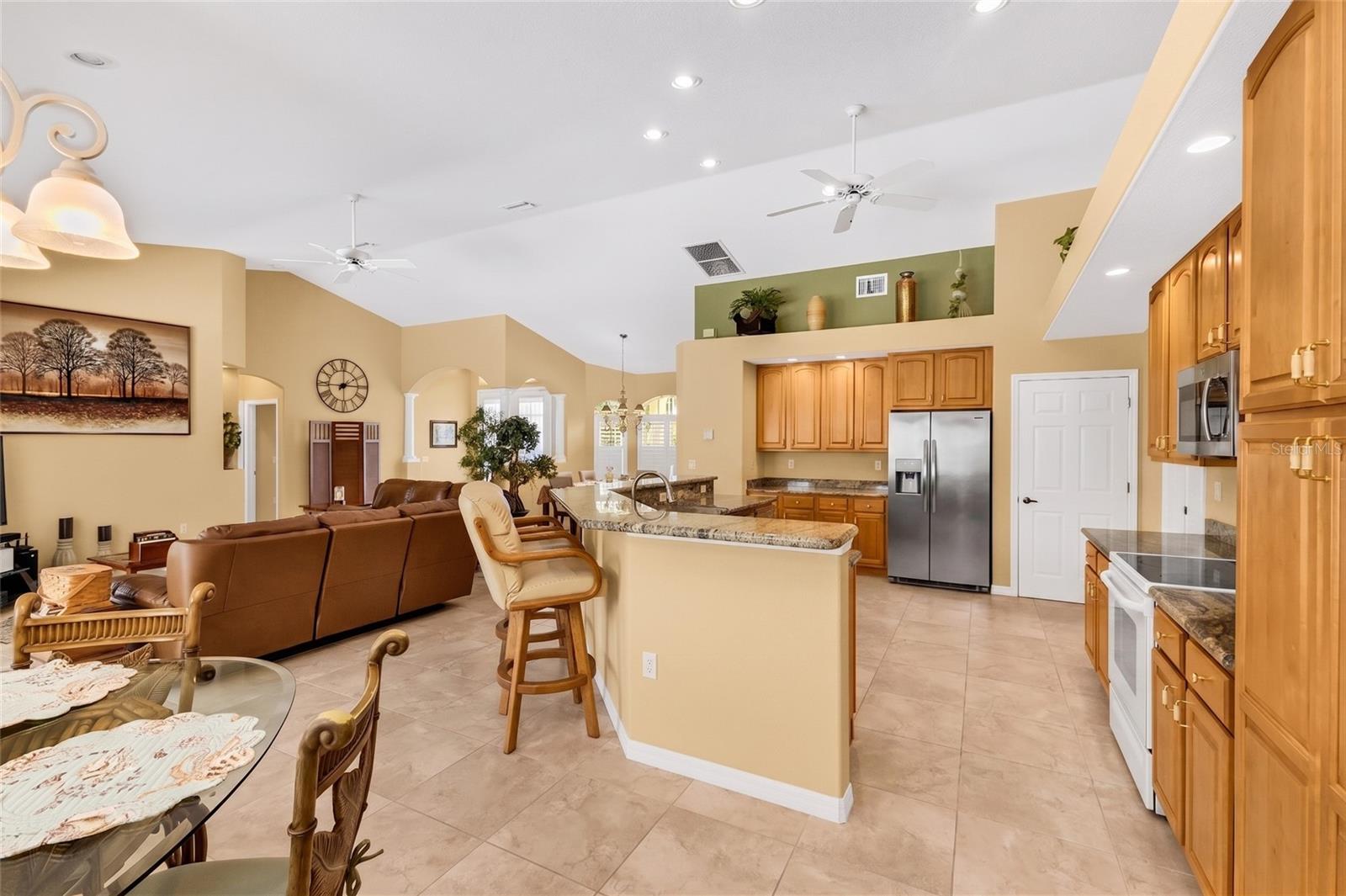 2430 PEBBLE CREEK PL, PORT CHARLOTTE, FL — photo 24
