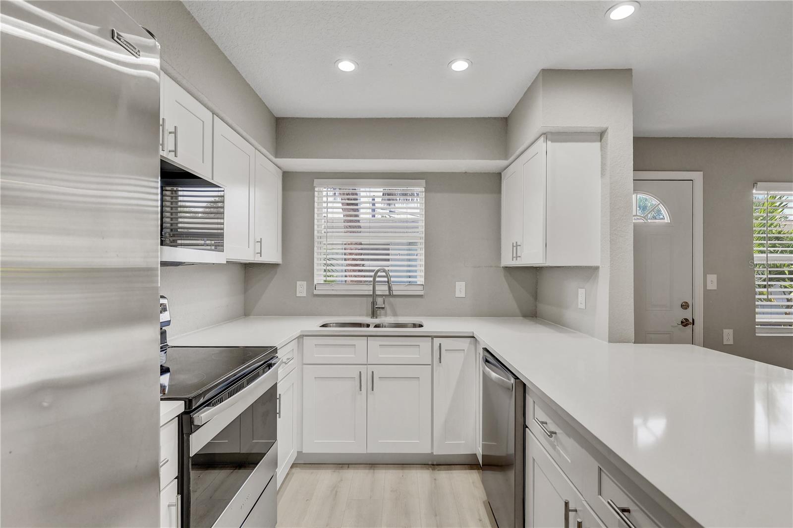 9030 BLIND PASS RD #C9, ST PETERSBURG, FL — photo 9