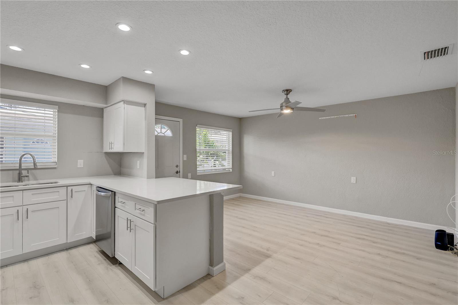 9030 BLIND PASS RD #C9, ST PETERSBURG, FL — photo 13