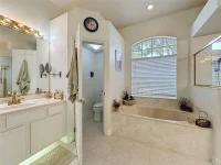 2112 SAINT IVES CT — photo 27