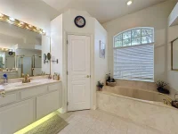 2112 SAINT IVES CT — photo 28