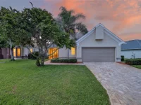 30089 ISLAND CLUB DR — photo 1