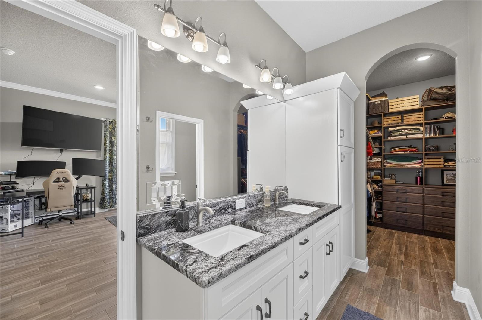3016 SMILODON TRL, RUSKIN, FL — photo 26