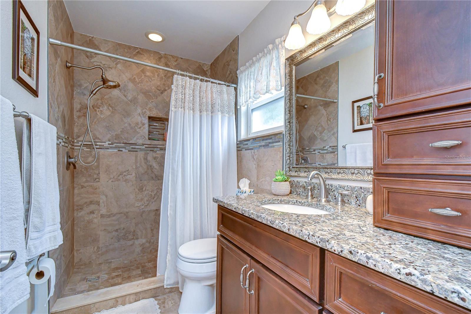 12604 TRUCIOUS PL, TAMPA, FL — photo 15