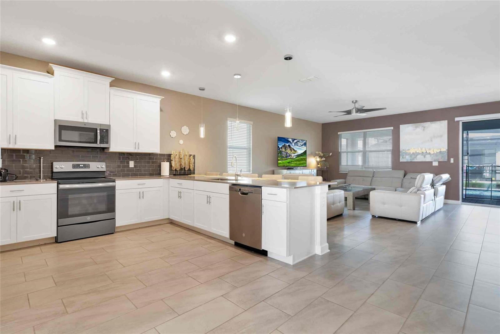 4535 NARRATIVE LN, KISSIMMEE, FL — photo 10