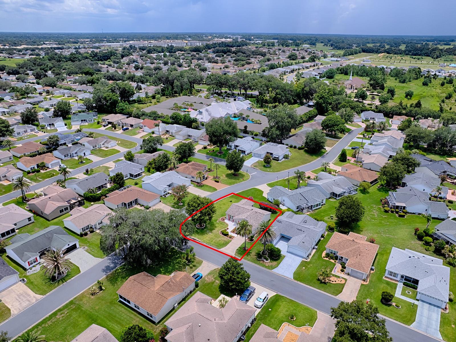 1070 BERKSHIRE PL, THE VILLAGES, FL — photo 34