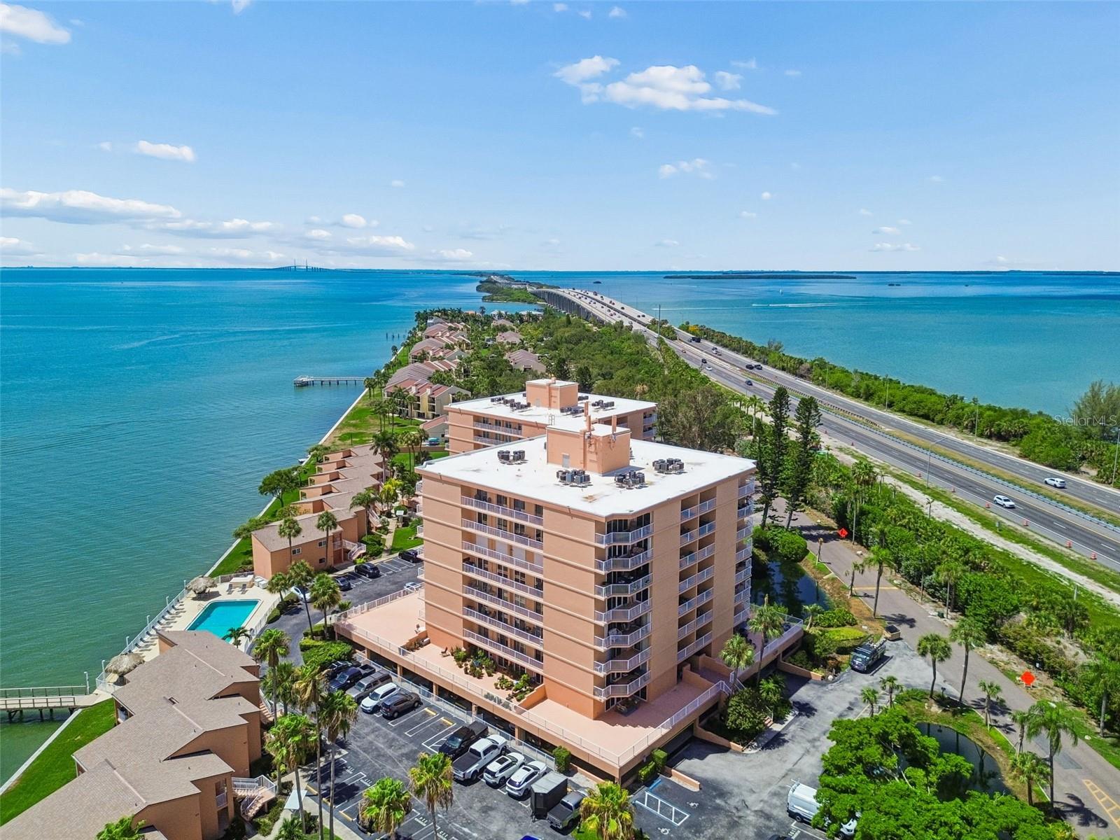 7430 SUNSHINE SKYWAY LN S #201, ST PETERSBURG, FL