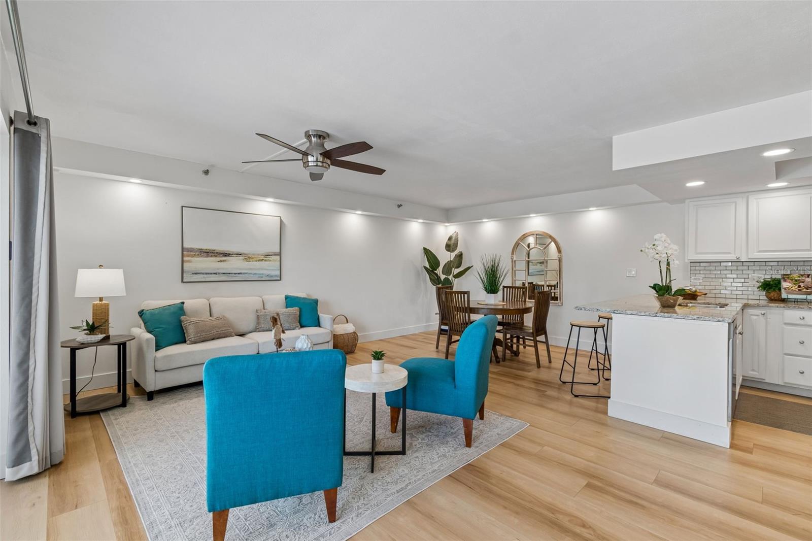 7430 SUNSHINE SKYWAY LN S #201, ST PETERSBURG, FL — photo 19