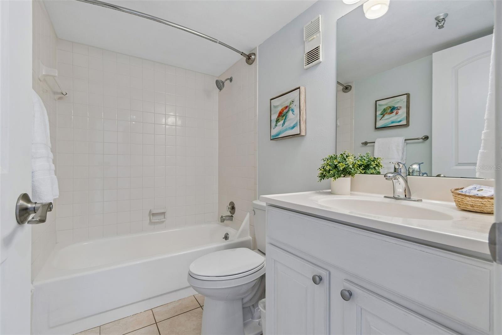 7430 SUNSHINE SKYWAY LN S #201, ST PETERSBURG, FL — photo 26