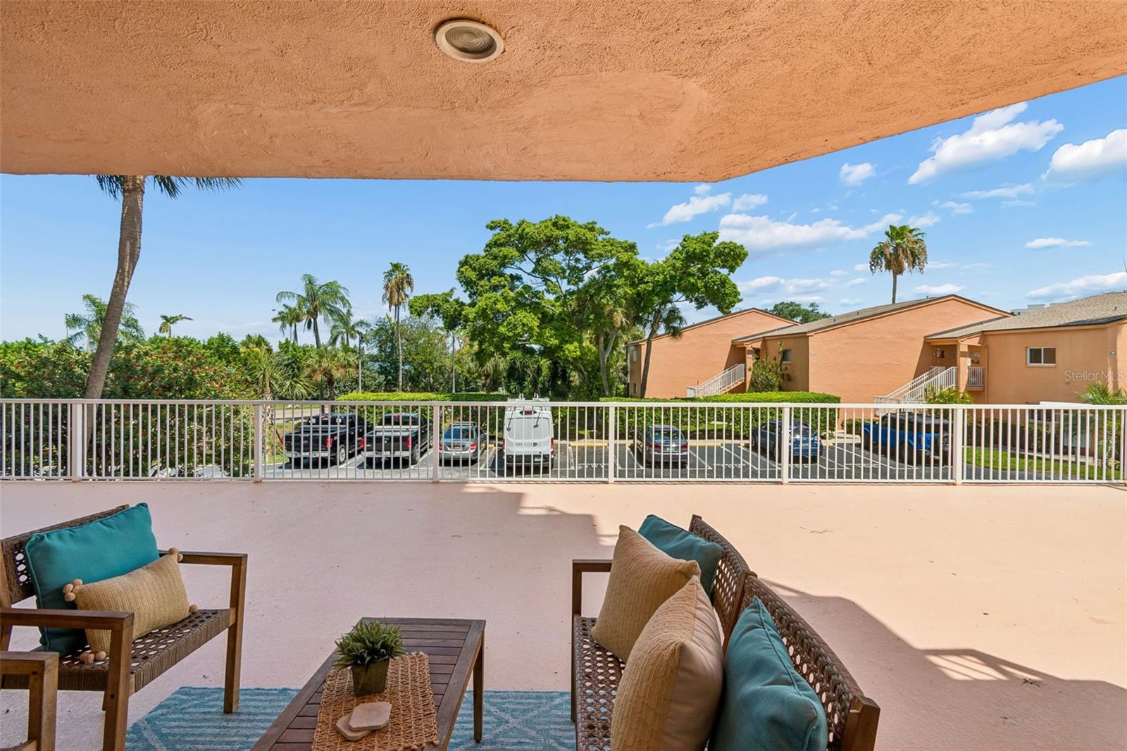 7430 SUNSHINE SKYWAY LN S #201, ST PETERSBURG, FL — photo 34