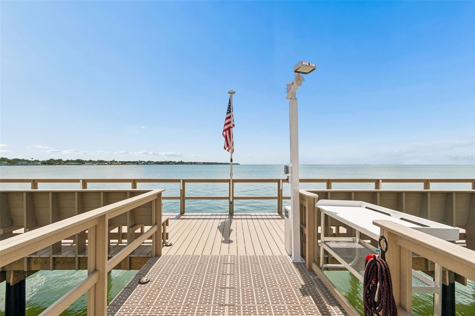 7430 SUNSHINE SKYWAY LN S #201, ST PETERSBURG, FL — photo 44