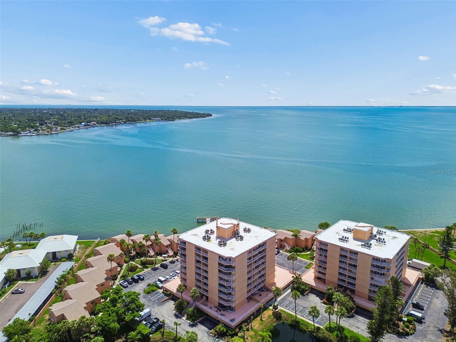 7430 SUNSHINE SKYWAY LN S #201, ST PETERSBURG, FL — photo 54