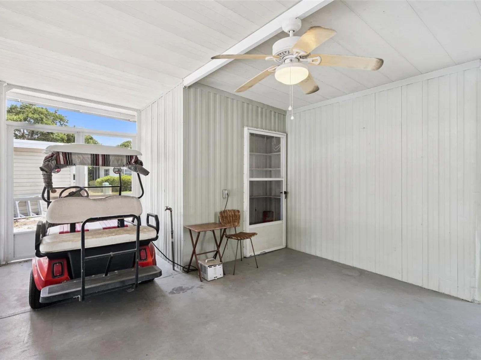 723 VIKING AVE, TAVARES, FL — photo 23