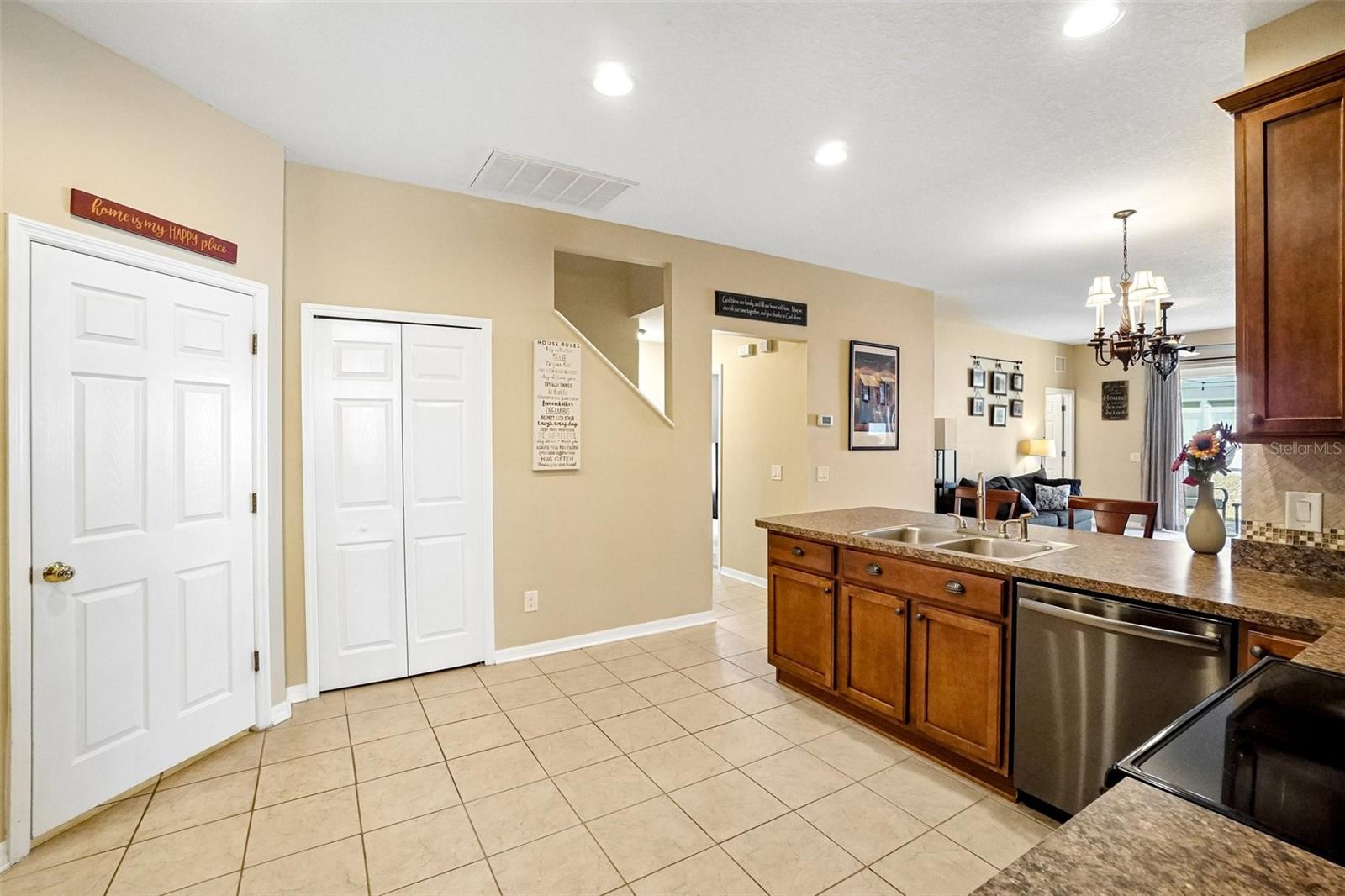 7742 BULLS HEAD DR, WESLEY CHAPEL, FL — photo 8