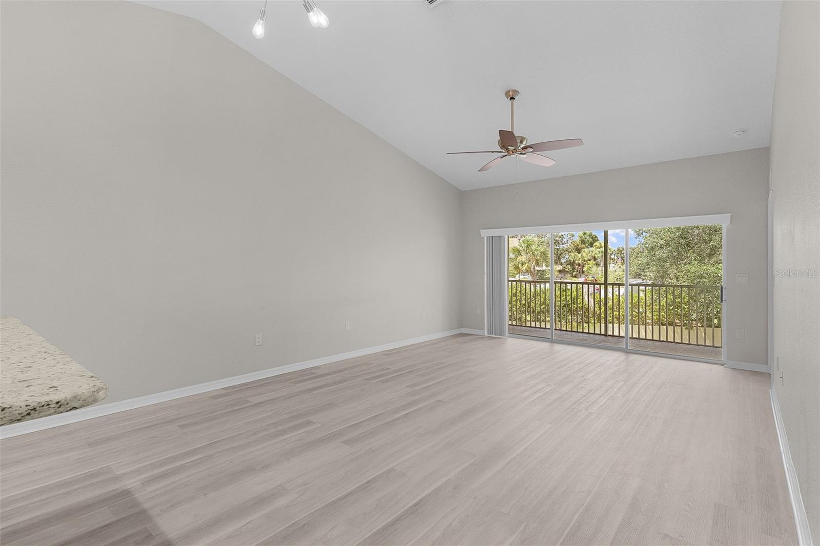 5308 BOWLINE CT, OXFORD, FL — photo 3