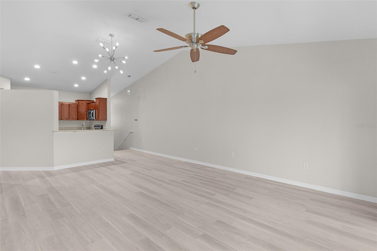 5308 BOWLINE CT, OXFORD, FL — photo 6