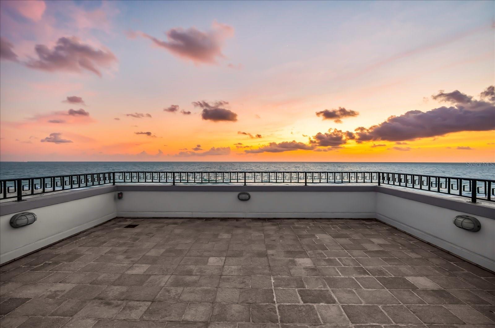810 ELDORADO AVE, CLEARWATER BEACH, FL — photo 54